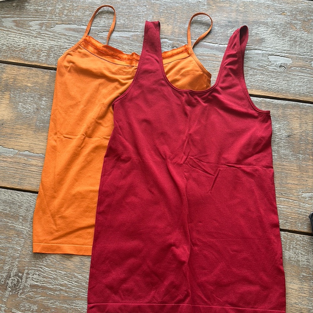 Tank top bundle! Gently used size medium/large